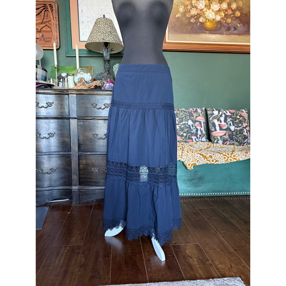 Time and Tru Navy Blue Tiered Crochet Lace Trim Maxi Skirt Womens Large 12-14